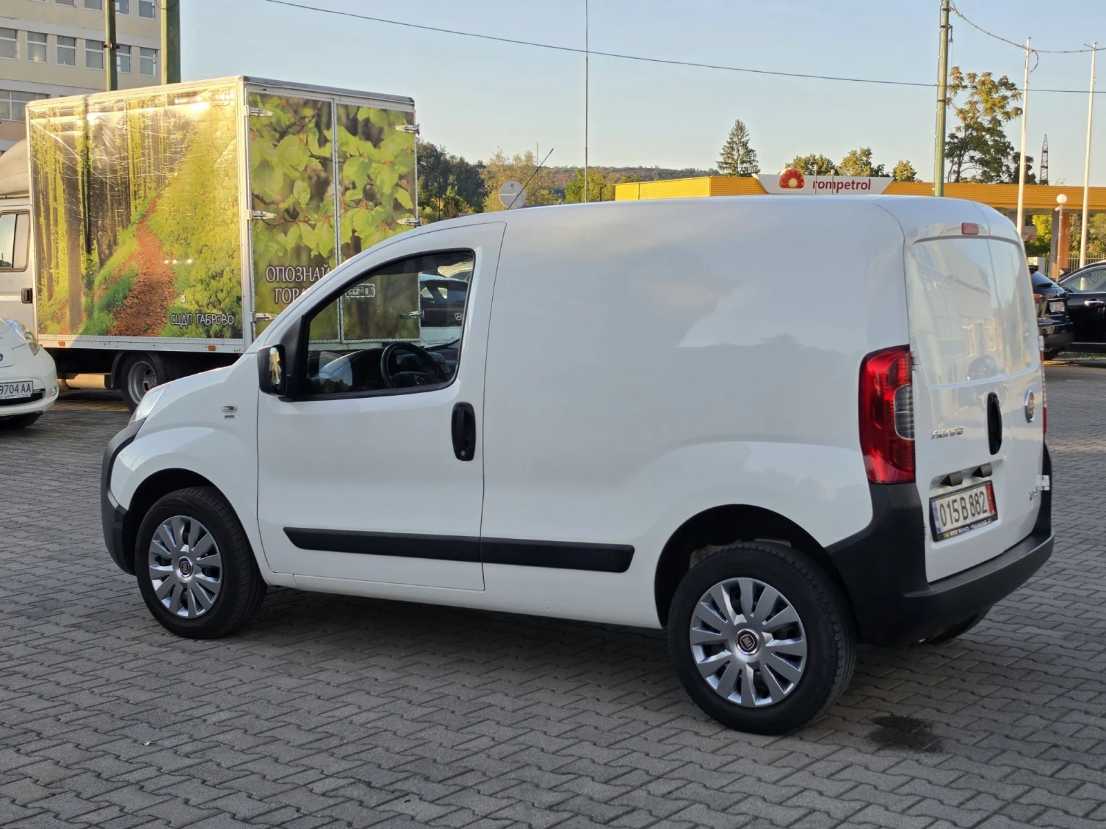 Fiat Fiorino 1.4 Метан   Клима   117 хил. км, снимка 7 - Автомобили и джипове - 56107554