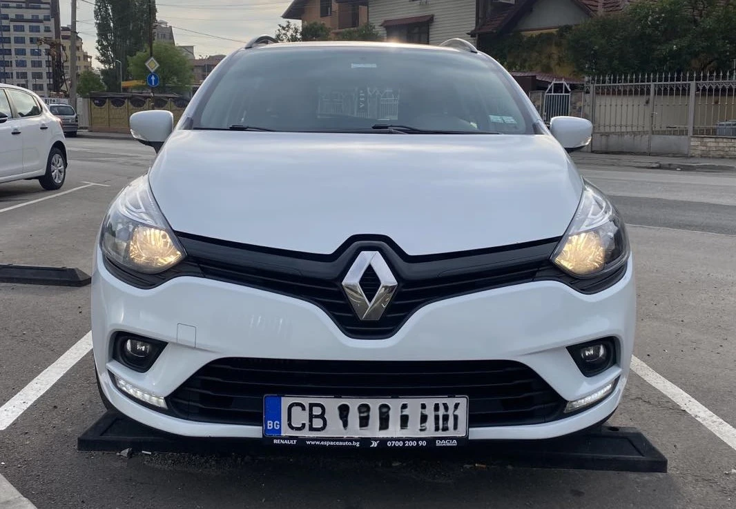 Renault Clio GrandTour 1.5 DCI, снимка 11 - Автомобили и джипове - 56234536