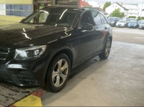 Mercedes-Benz GLC 250 AMG Night Pack / Панорама /360/, снимка 3