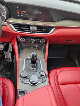 Alfa Romeo Stelvio TI Q4, снимка 11