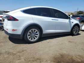 Tesla Model X 75D AWD - 35500 лв. - 18656494 4