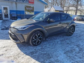 Toyota C-HR XLE FWD