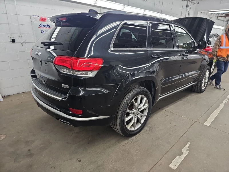 Jeep Grand cherokee, снимка 4 - Автомобили и джипове - 48802266