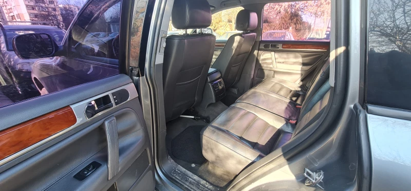 VW Touareg 3.2+ LPG, снимка 7 - Автомобили и джипове - 49522642