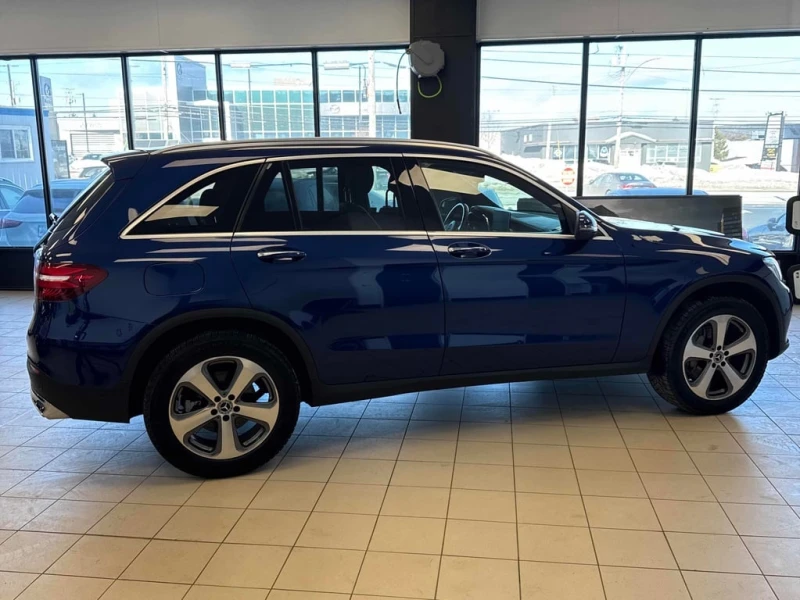 Mercedes-Benz GLC * 300 * CARFAX * ЦЕНА ДО БГ, снимка 5 - Автомобили и джипове - 53100496