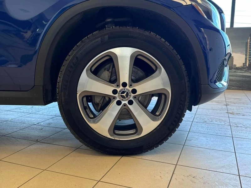 Mercedes-Benz GLC * 300 * CARFAX * ЦЕНА ДО БГ, снимка 6 - Автомобили и джипове - 53100496