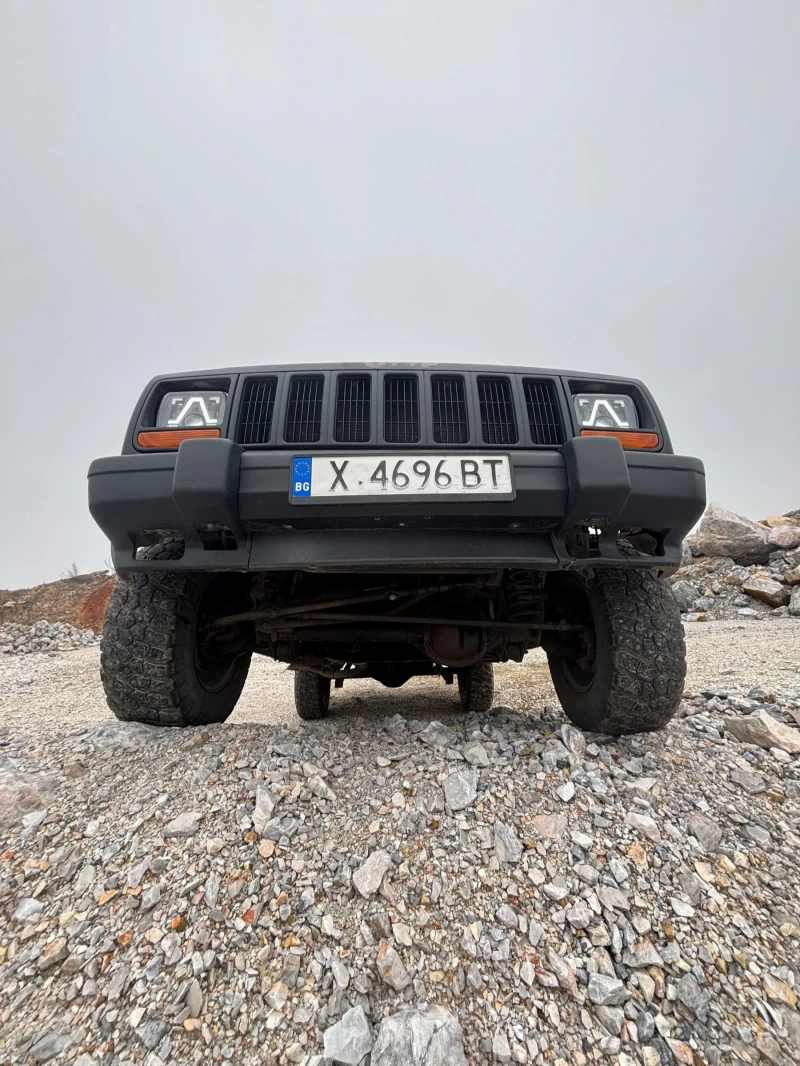 Jeep Cherokee 2.5 XJ Raptor, снимка 9 - Автомобили и джипове - 53211078
