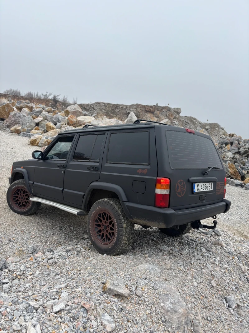 Jeep Cherokee 2.5 XJ Raptor, снимка 7 - Автомобили и джипове - 53211078
