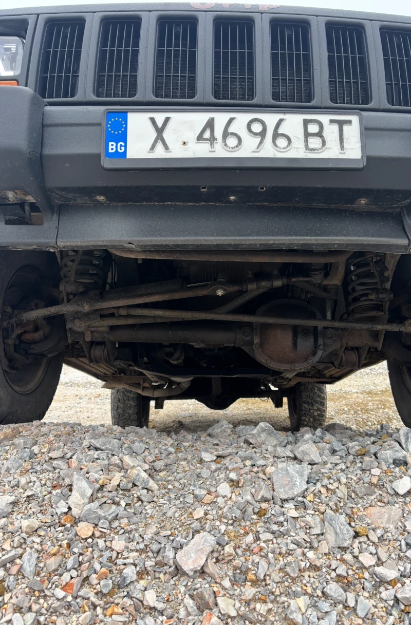 Jeep Cherokee 2.5 XJ Raptor, снимка 8 - Автомобили и джипове - 53211078