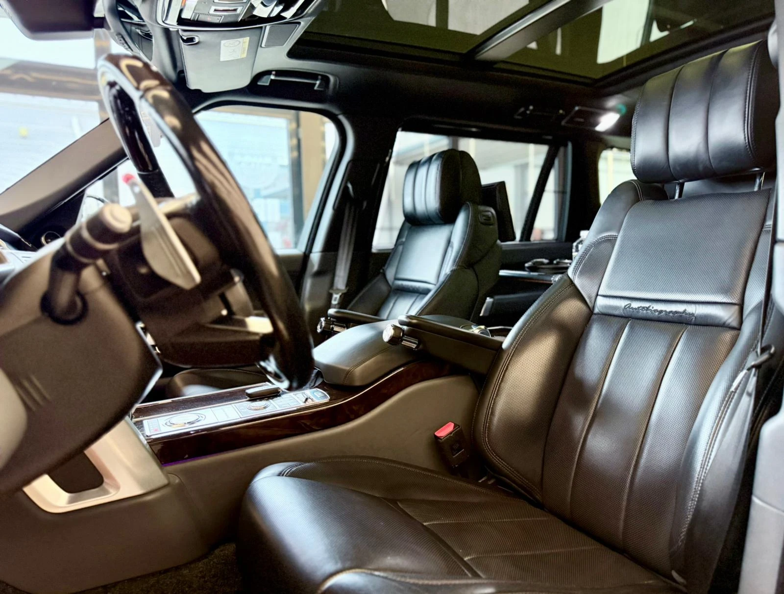 Land Rover Range rover SV Autobiography* Meridian* Маси* TV* Лизинг, снимка 8 - Автомобили и джипове - 54122521