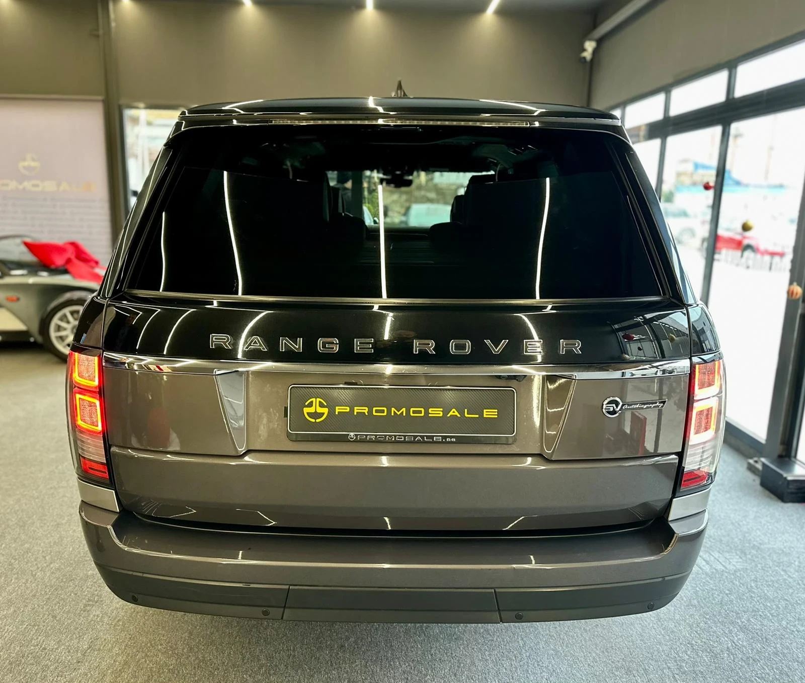 Land Rover Range rover SV Autobiography* Meridian* Маси* TV* Лизинг, снимка 5 - Автомобили и джипове - 54122521