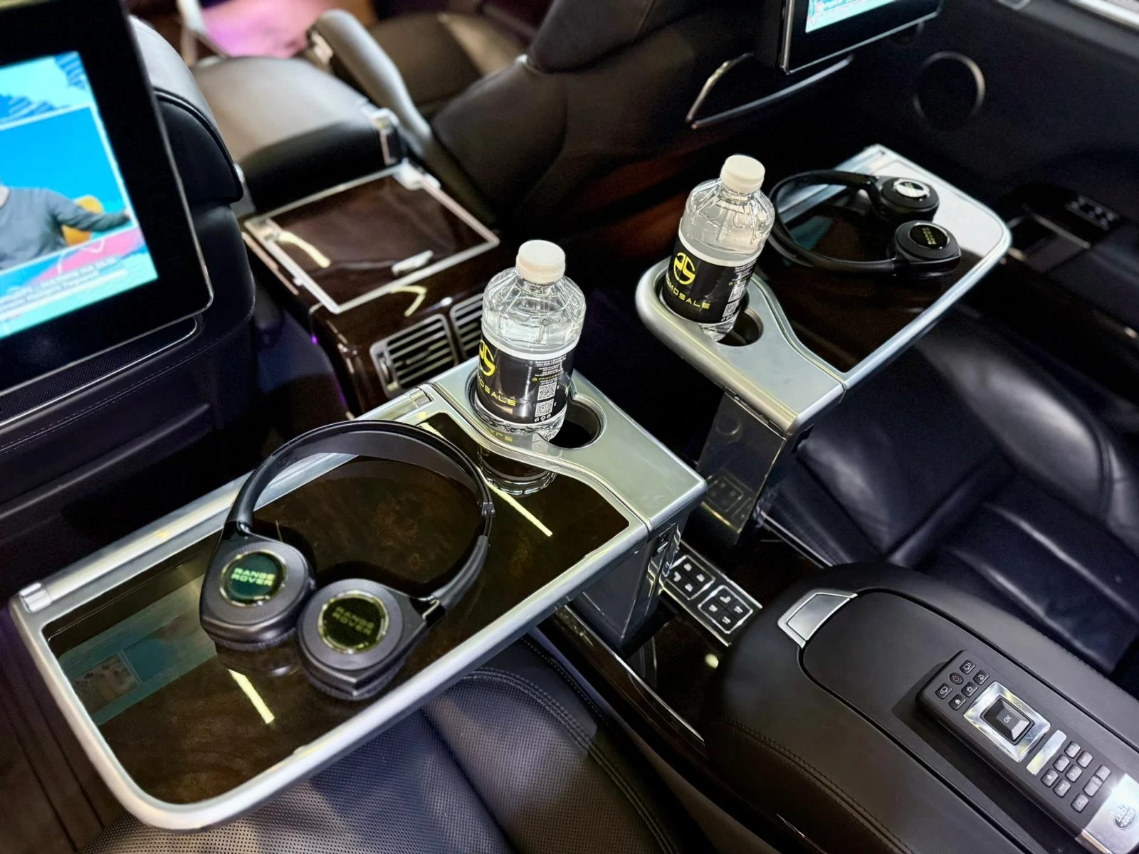 Land Rover Range rover SV Autobiography* Meridian* Маси* TV* Лизинг, снимка 15 - Автомобили и джипове - 54122521