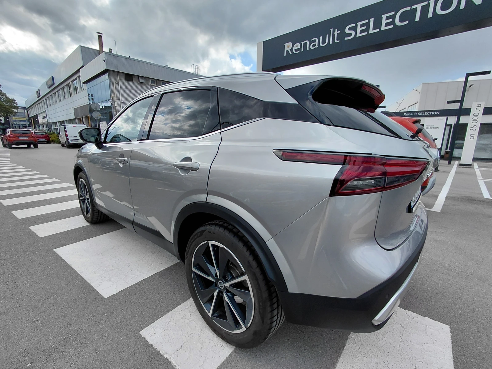 Nissan Qashqai 1.3TCe/158�.�/Tekna | Mobile.bg � ����������� 5