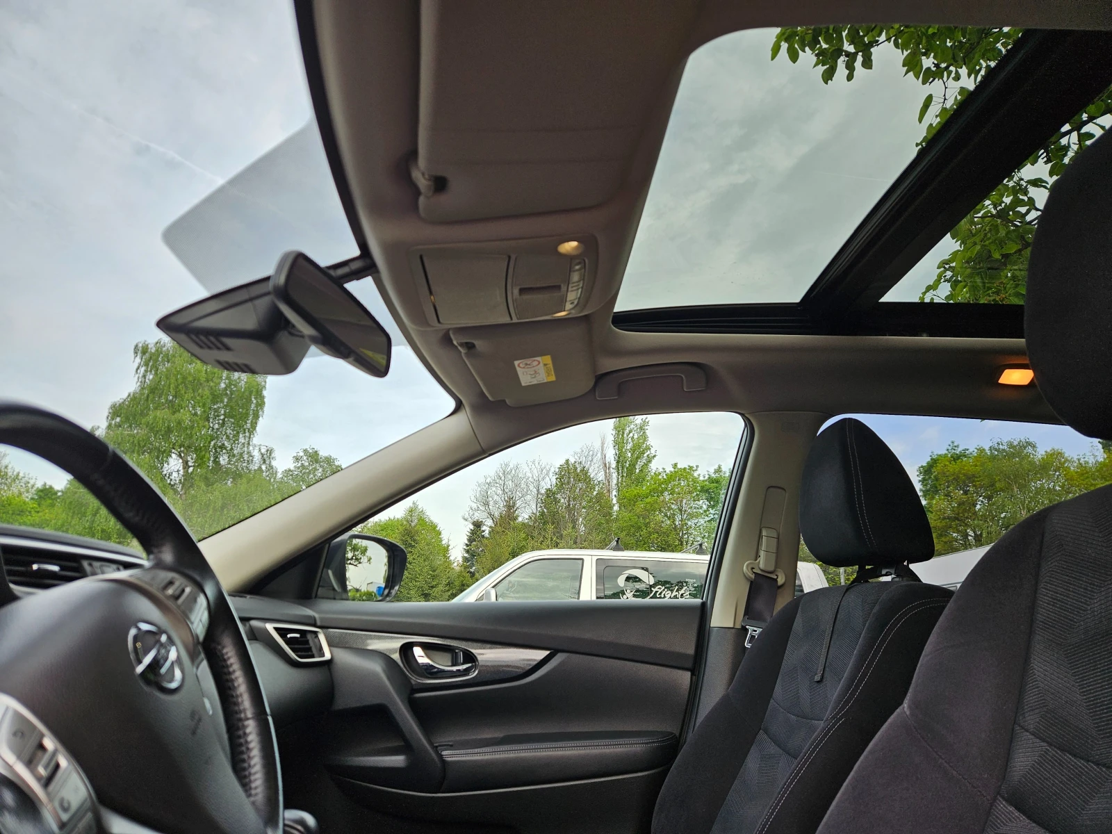 Nissan X-trail  - Panorama - 360 | Mobile.bg � ����������� 12