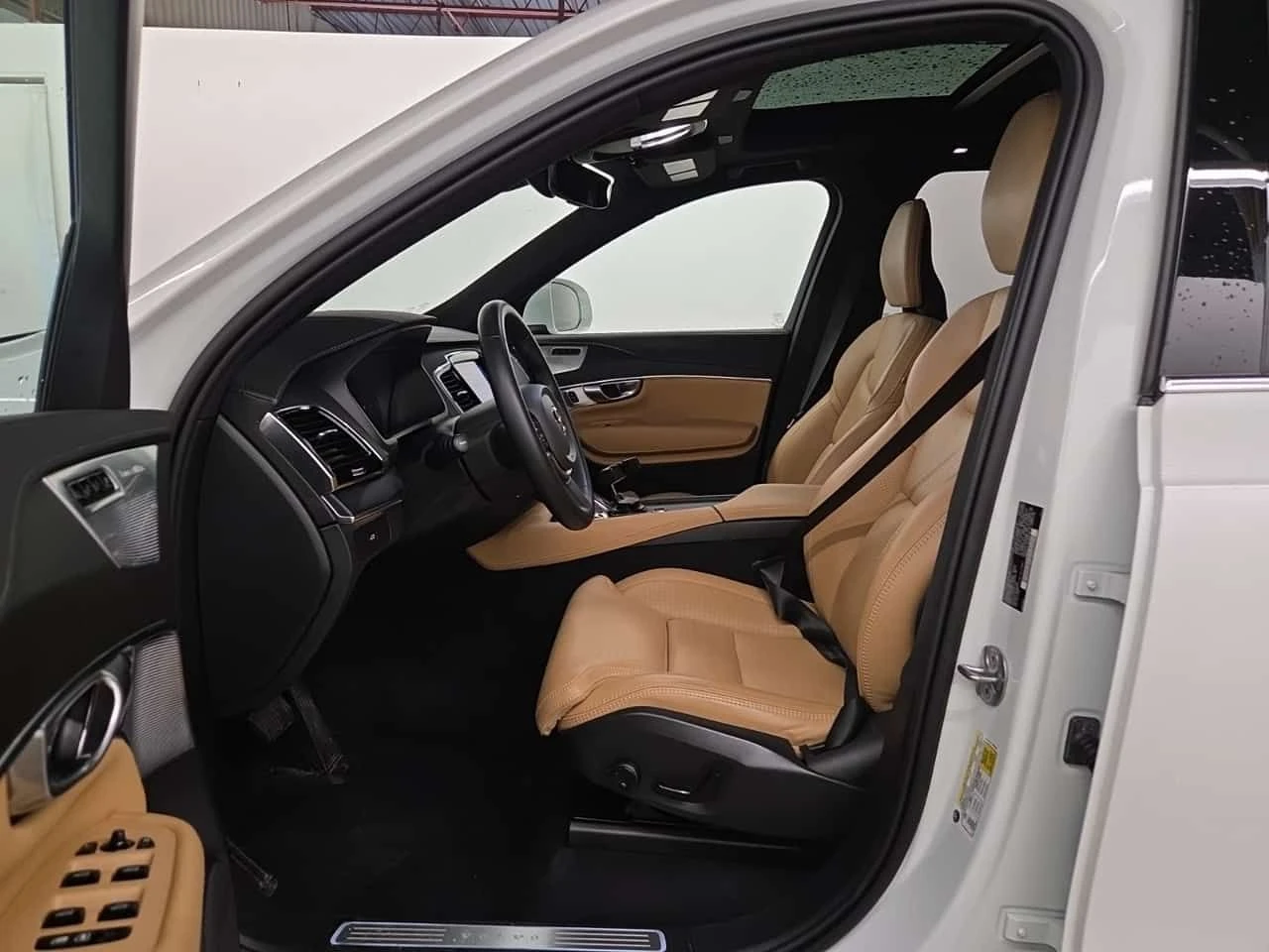 Volvo Xc90 * ULTIMATE BRIGHT THEME * CARFAX * Без инциденти *, снимка 9 - Автомобили и джипове - 55538893