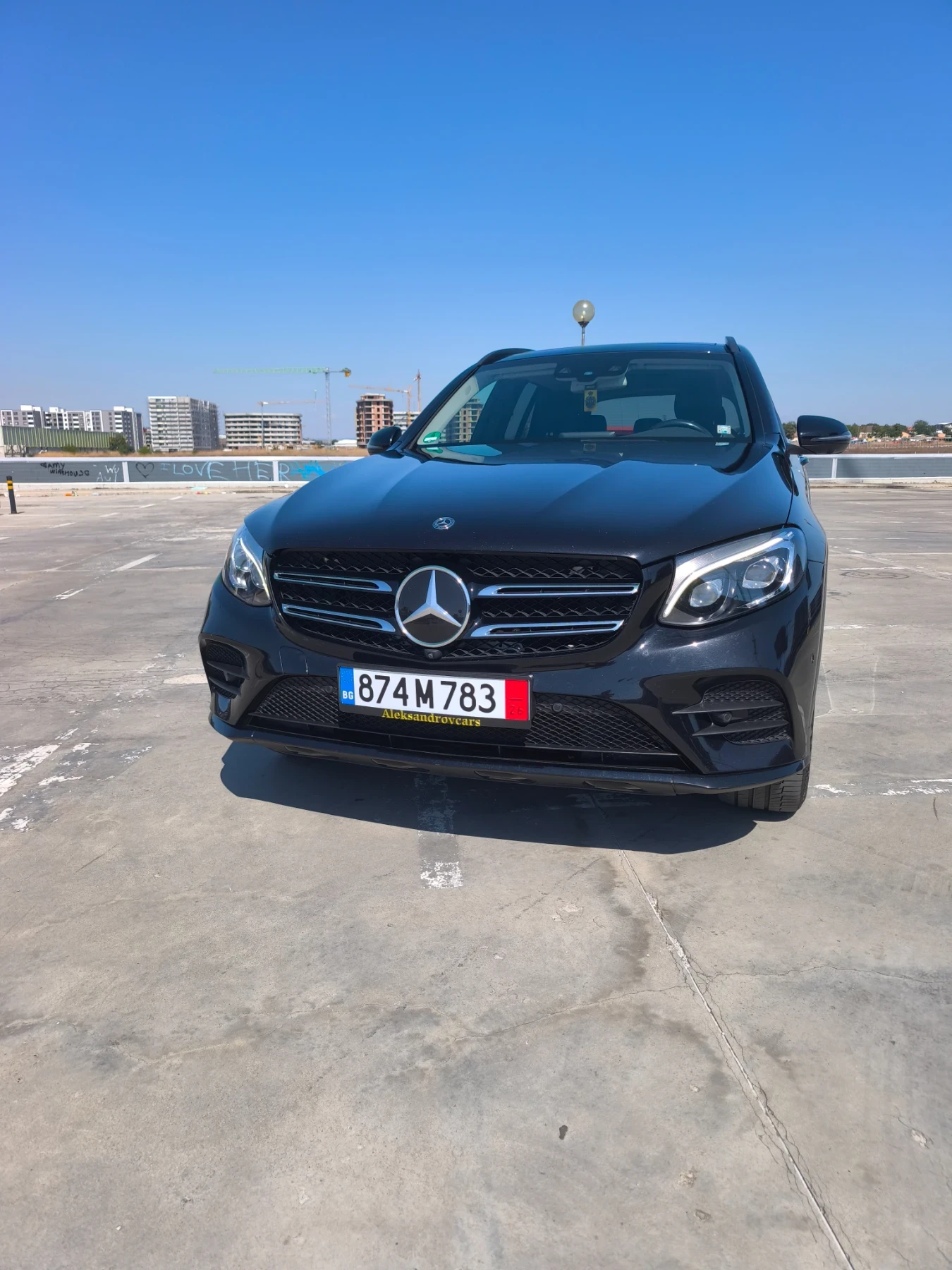 Mercedes-Benz GLC 250 AMG Night Pack / Панорама /360/Печка , снимка 2 - Автомобили и джипове - 55840294