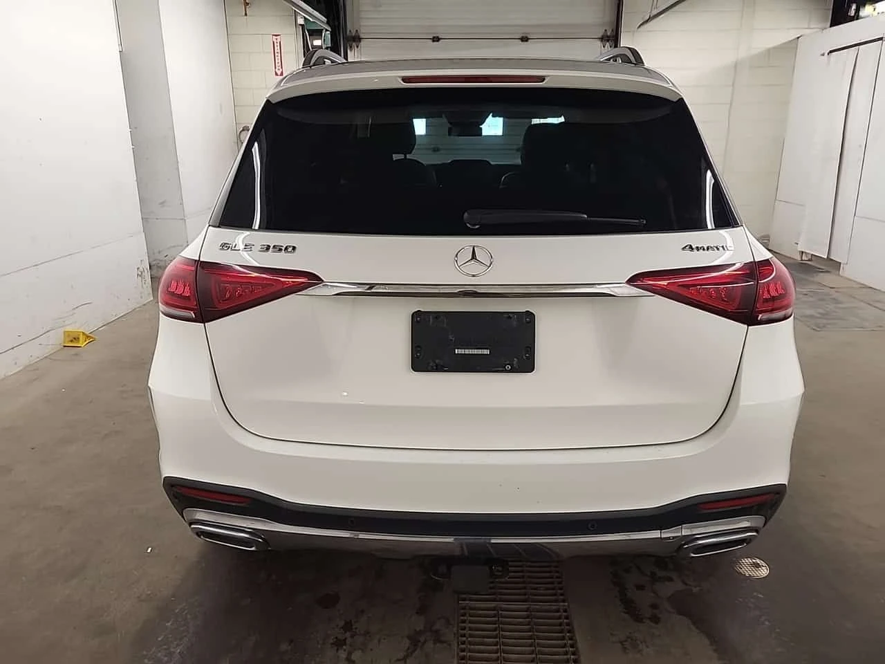Mercedes-Benz GLE 350 * CARFAX * Без инциденти * От Mercedes * , снимка 4 - Автомобили и джипове - 55585581