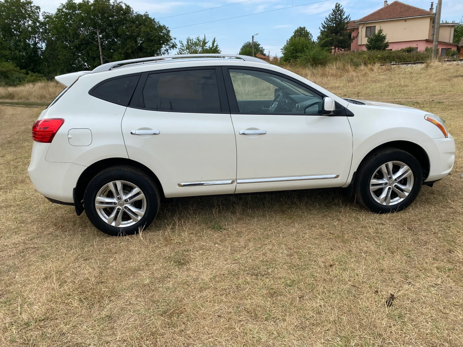 Nissan Rogue, снимка 7 - Автомобили и джипове - 55825512