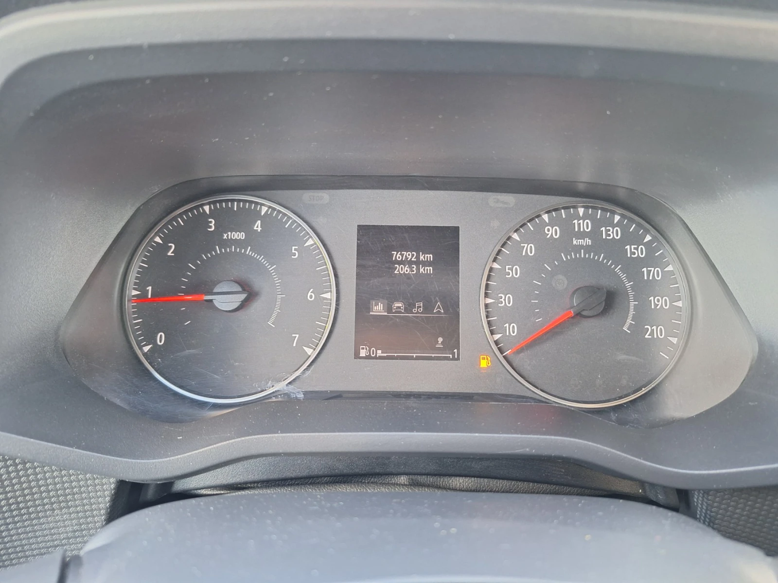 Renault Trafic TRAFIC L1H1, снимка 10 - Бусове и автобуси - 53878050