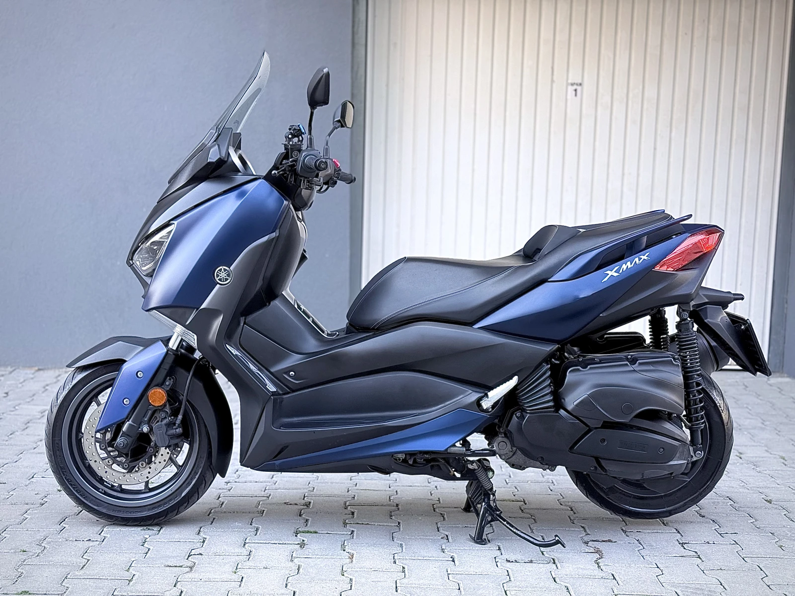 Yamaha X-max * Keyless* ABS* Traction Control* Отличен* , снимка 4 - Мотоциклети и мототехника - 53866376