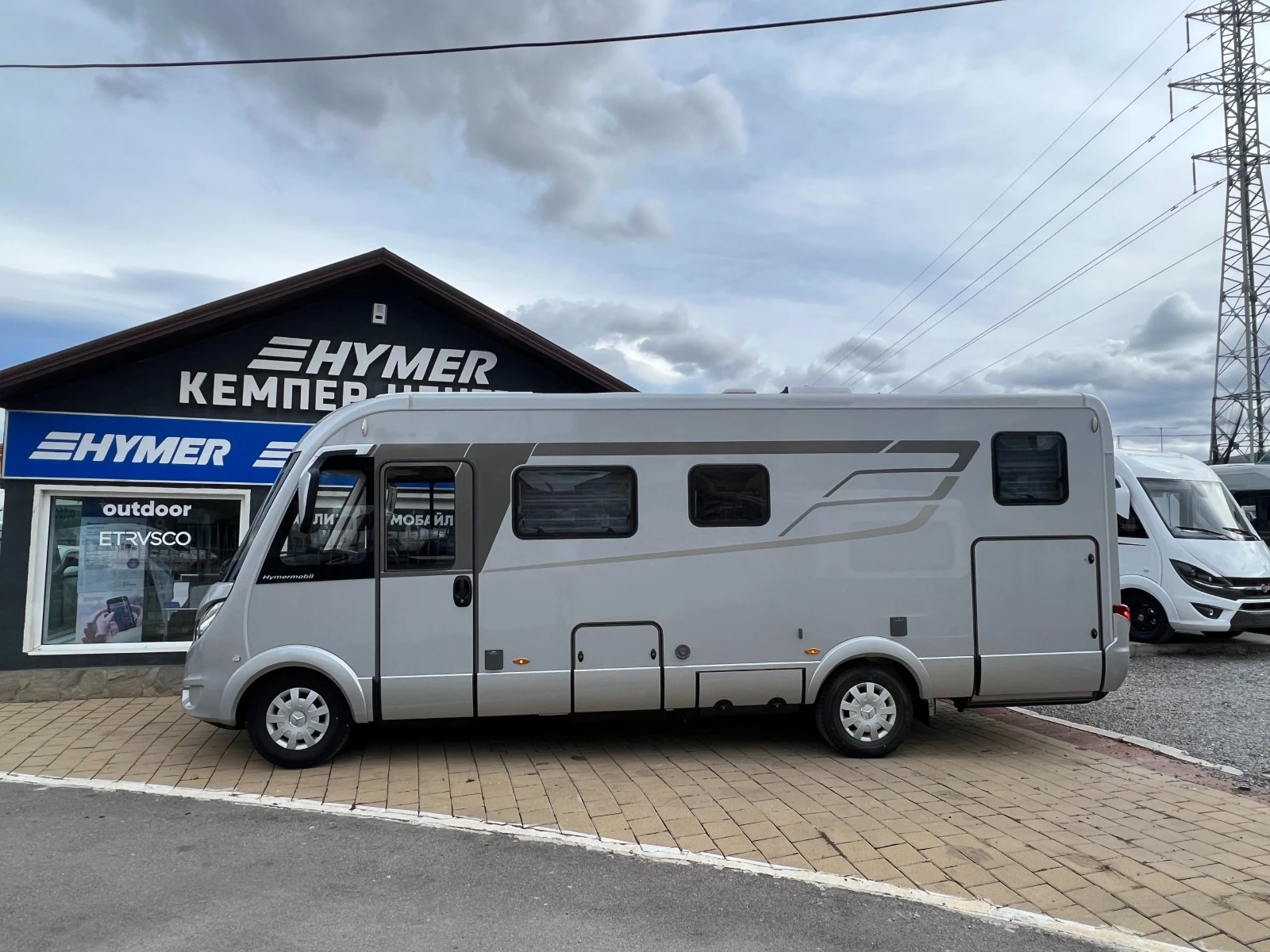 Кемпер HYMER / ERIBA B MC I 680 3500 kg. - изображение 4