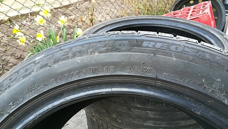 Гуми Летни 245/45R18, снимка 6 - Гуми и джанти - 24773888