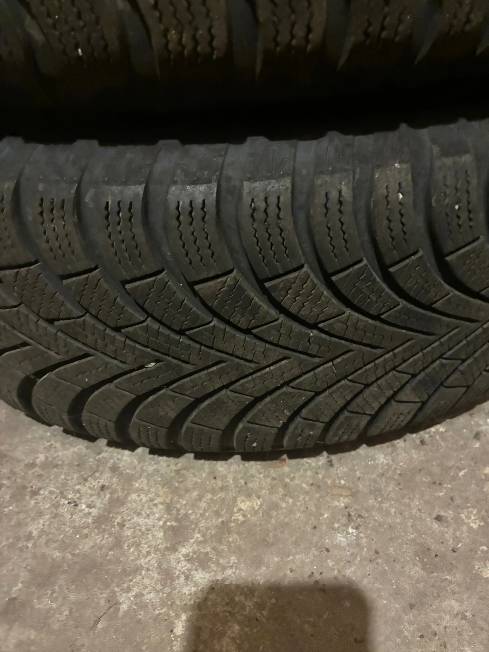 ���� � ������ 205/55R16 �� VW Sharan | Mobile.bg � ����������� 3