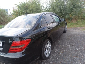 Mercedes-Benz C 200, снимка 10