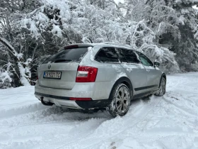 Skoda Octavia Scout, снимка 4