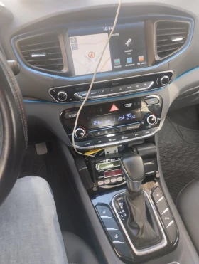 Hyundai Ioniq, снимка 8