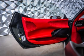Ferrari SF 90 Carbon Pack* Lift* Carplay, снимка 7