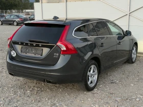 Volvo V60 D5 2.4D AWD/Автомат/Навигация/Собствен лизинг , снимка 4