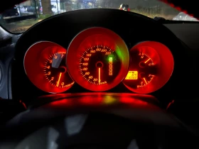 Mazda 3 1.6i Автомат, снимка 11