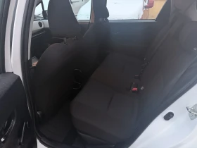 Toyota Yaris 98000km!!! - 6900 € / 13495.23 лв. - 22261206 10