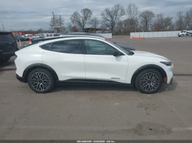 Ford Mustang Mach-E Mach-E Premium | Mobile.bg � ����� ������ 13