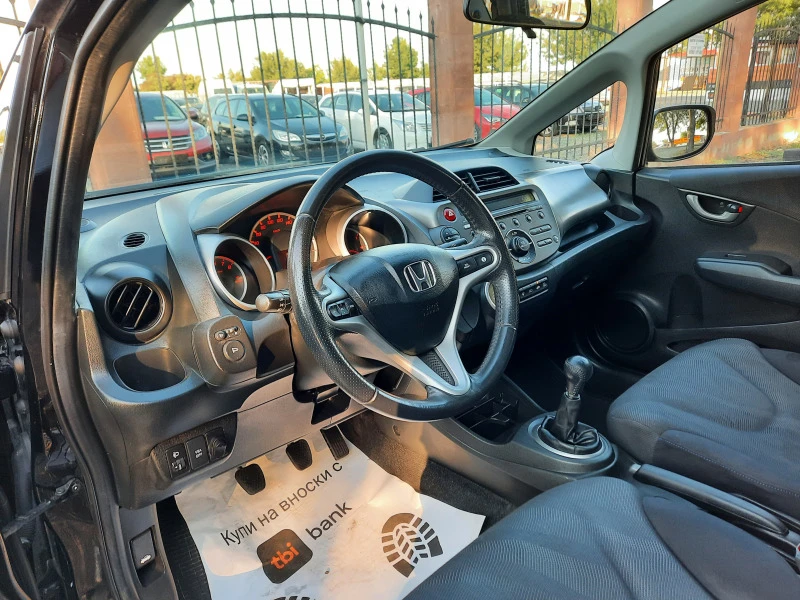 Honda Jazz 1.4i, снимка 7 - Автомобили и джипове - 46218320