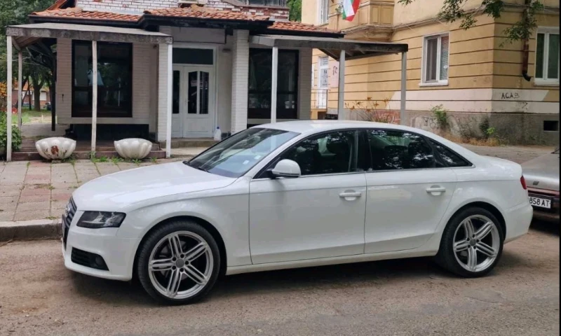 Audi A4, снимка 1 - Автомобили и джипове - 47259600