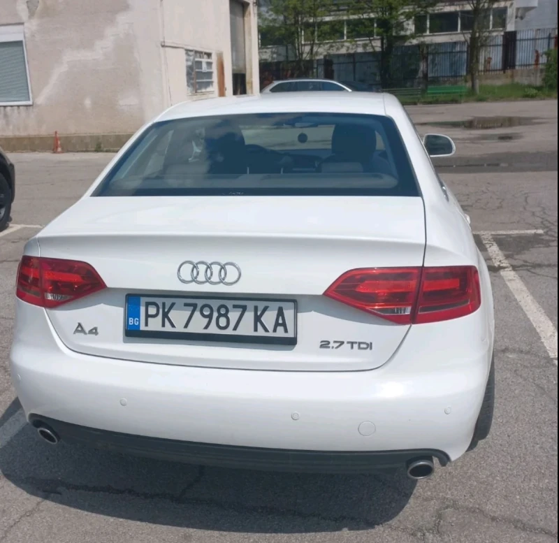 Audi A4, снимка 4 - Автомобили и джипове - 47259600