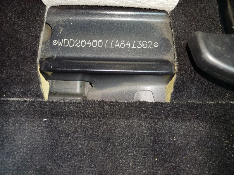 Mercedes-Benz C 200, снимка 4 - Автомобили и джипове - 53072038