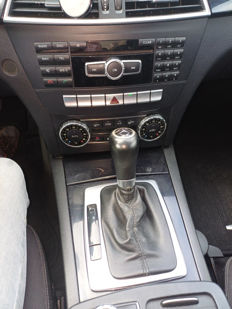 Mercedes-Benz C 200, снимка 5 - Автомобили и джипове - 53072038
