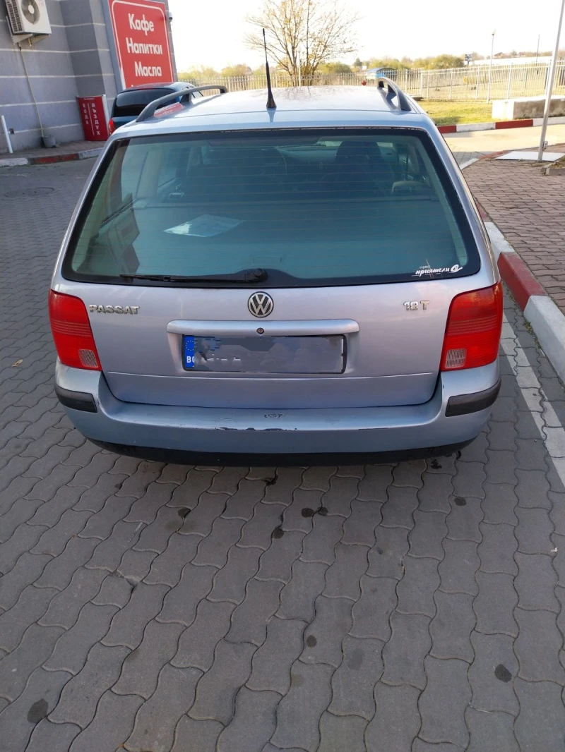 VW Passat 1.8Т, снимка 3 - Автомобили и джипове - 48139735