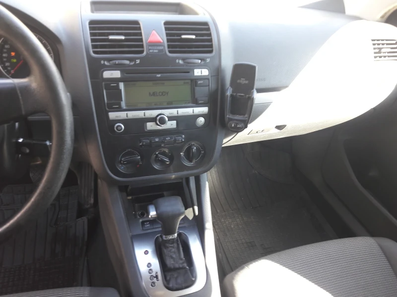 VW Golf Variant 1.9 TDI DSG  Автоматик, снимка 4 - Автомобили и джипове - 48643386