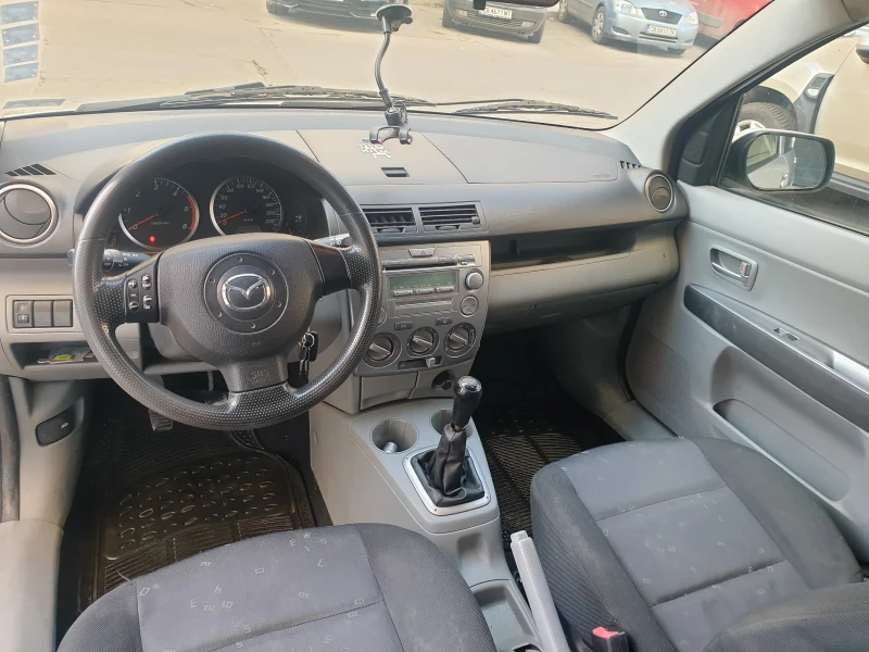 Mazda 2 1.4 ТОП СЪСТОЯНИЕТО , снимка 12 - Автомобили и джипове - 49020973