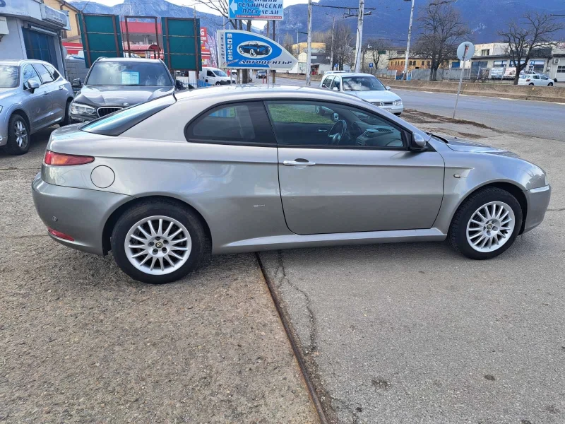 Alfa Romeo Gt, снимка 8 - Автомобили и джипове - 49063448