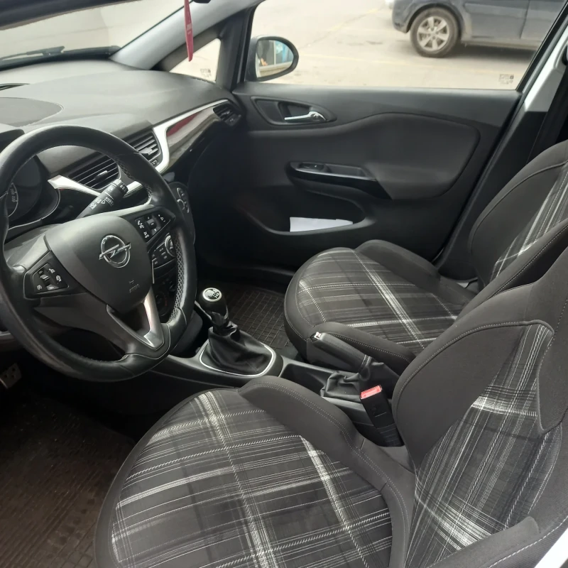 Opel Corsa 1.4 T / 101, снимка 5 - Автомобили и джипове - 49113013