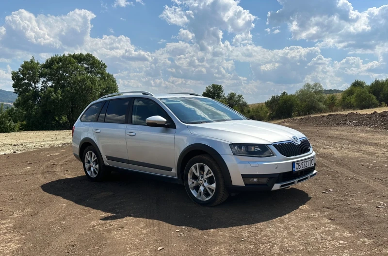 Skoda Octavia Scout, снимка 15 - Автомобили и джипове - 53063000