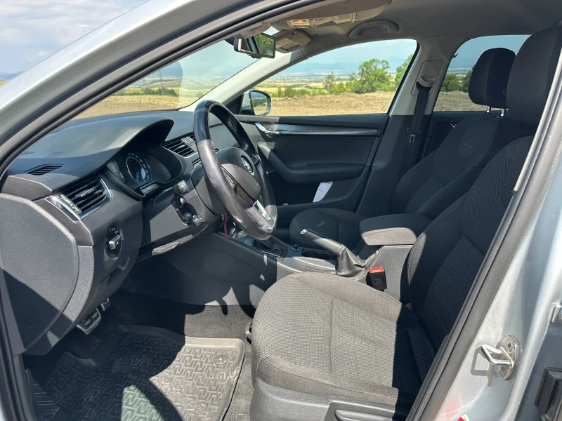 Skoda Octavia Scout, снимка 10 - Автомобили и джипове - 53063000