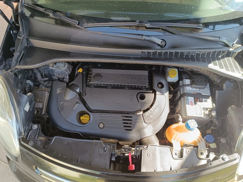 Fiat 500L 1.3 Multijet, снимка 2 - Автомобили и джипове - 52347140