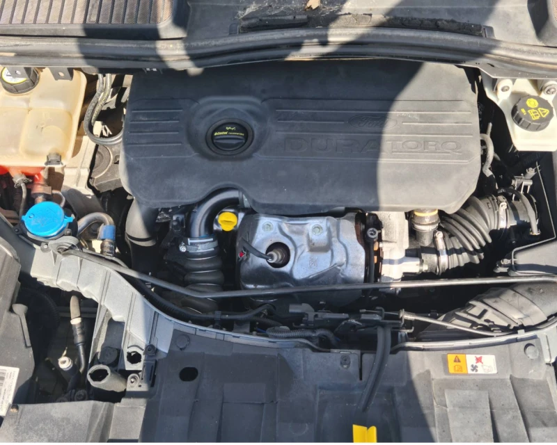 Ford C-max 1.5 TDCi Facelift Navi, снимка 14 - Автомобили и джипове - 51916068