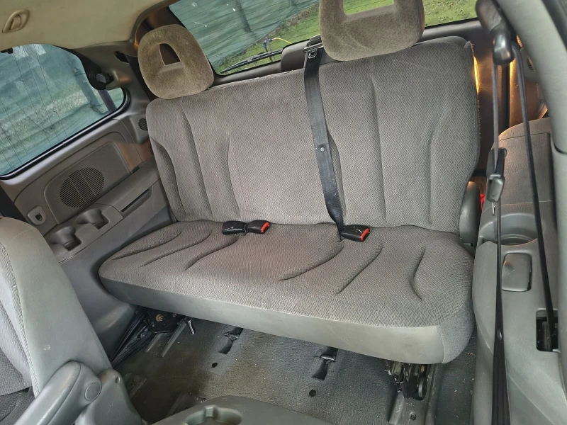 Chrysler Voyager, снимка 6 - Автомобили и джипове - 52028534